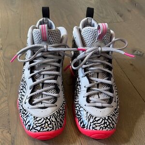 Nike Kids Sneakers with Pink and Gray Pattern